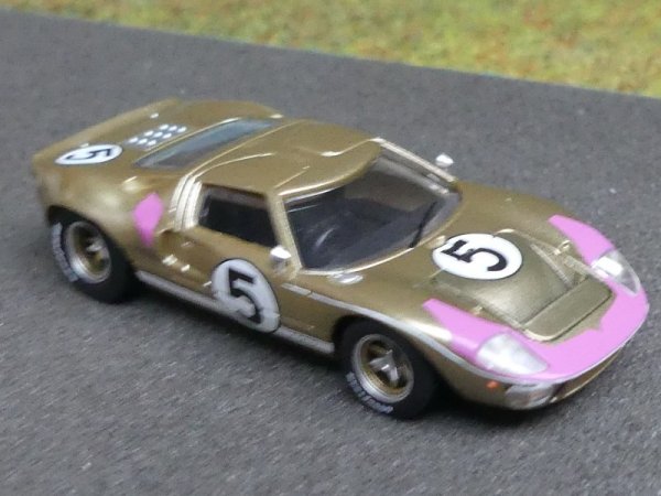 1/87 Brekina Ford GT 40  Le Mans #5 R.Bucknum/D.Hutcherson 1966, 18556