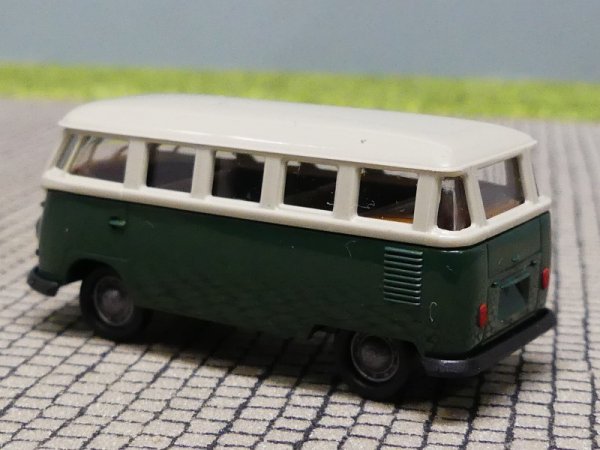 1/87 Brekina # 2073 VW T1 b Mindersamba grau/grün Economy 31834