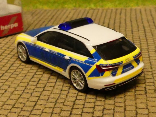 1/87 Herpa Audi A6 Avant Polizei / Audi Vorführfahrzeug 096058
