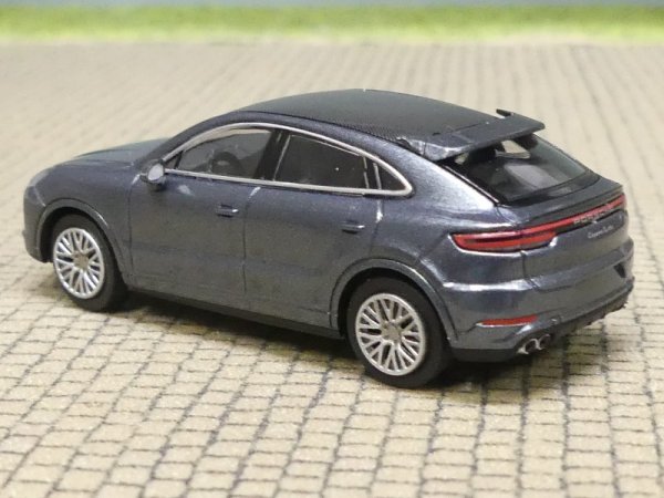 1/87 Minichamps Porsche Cayenne Turbo Coupe graumetallic 2019, 870069122