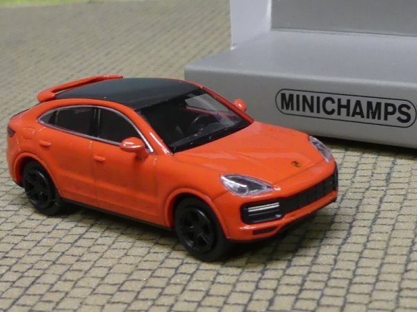 1/87 Minichamps Porsche Cayenne Turbo Coupe orange 2019, 870069121