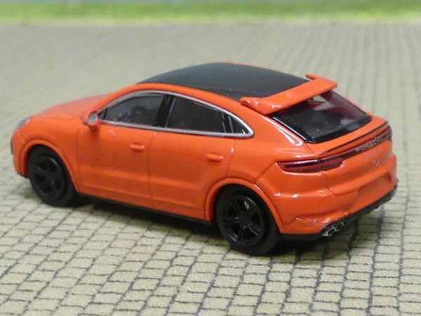 1/87 Minichamps Porsche Cayenne Turbo Coupe orange 2019, 870069121