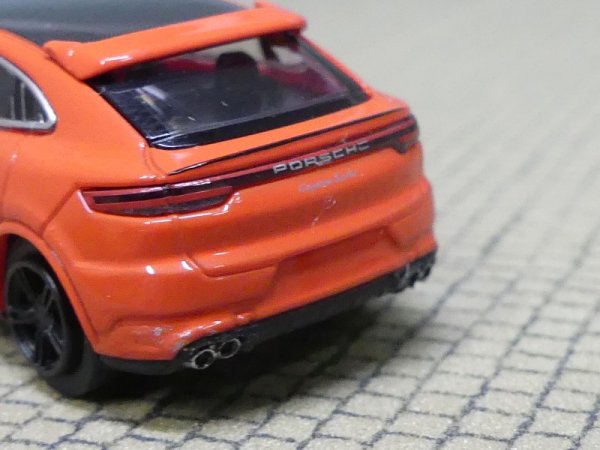 1/87 Minichamps Porsche Cayenne Turbo Coupe orange 2019, 870069121