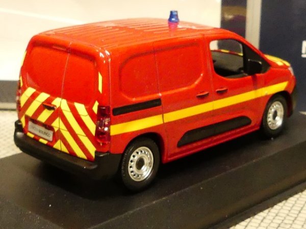 1/43 Norev Citroen Berlingo Van 2018 Pompiers 155772