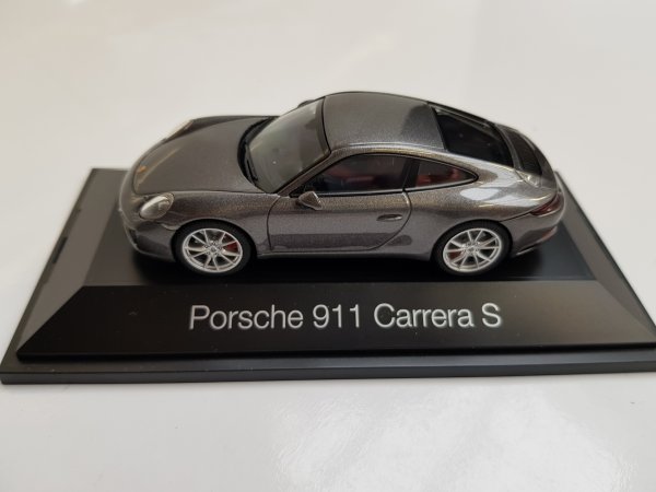 1/43 Herpa Porsche 911 Carrera S grau metallic 070973
