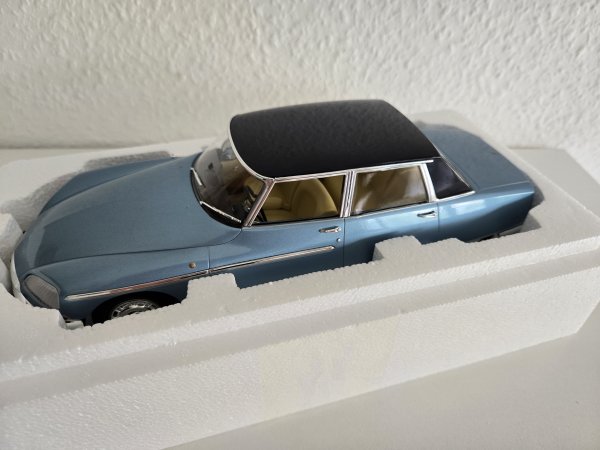 1/18 Norev Citroen DS Chapron Lorraine blau 180106