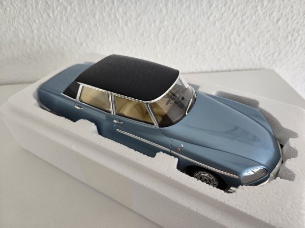 1/18 Norev Citroen DS Chapron Lorraine blau 180106