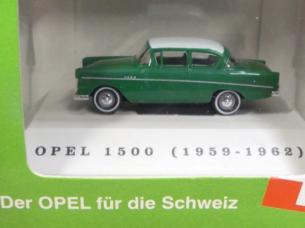 1/87 Brekina Opel Rekord 1500 dunkelgrün Dach weiß