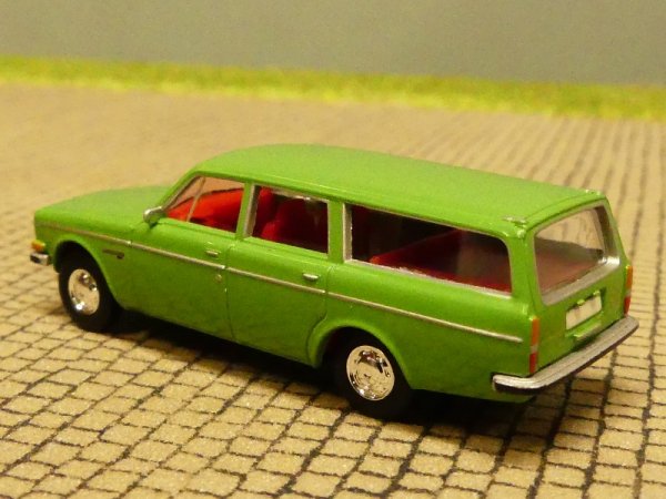 1/87 Brekina Volvo 145 Kombi grün 29455