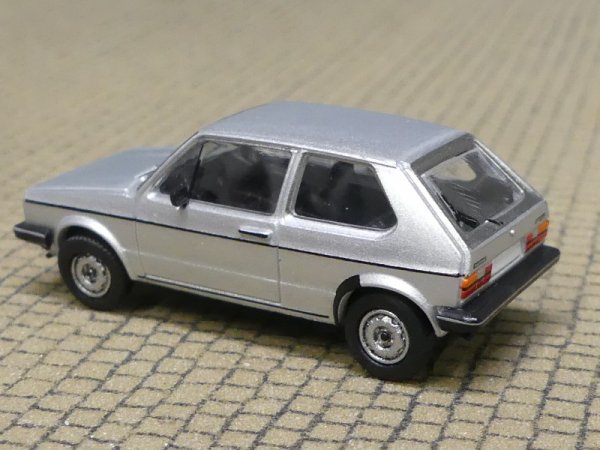 1/87 PCX VW Golf I silber 870524