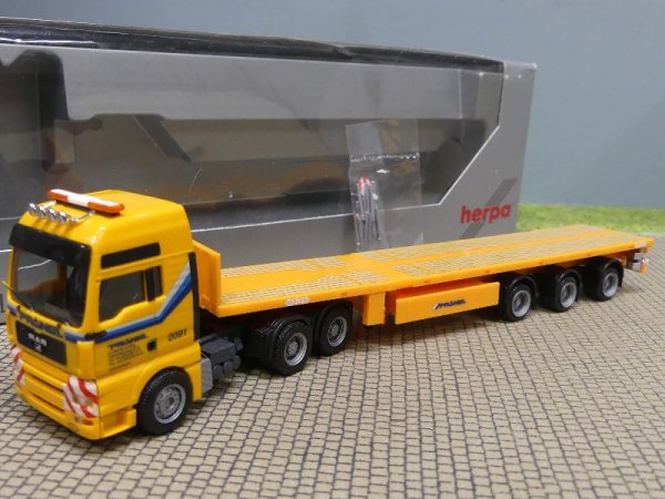 1/87 Herpa MAN TGX XXL PRANGL Nooteboom
