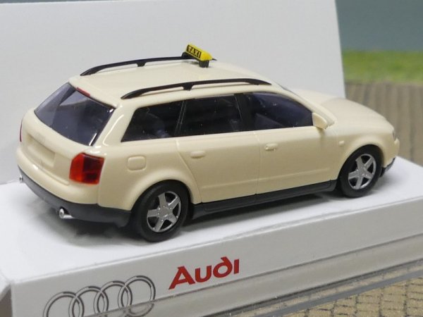 1/87 Busch Audi A4 Avant Taxi ab 2000