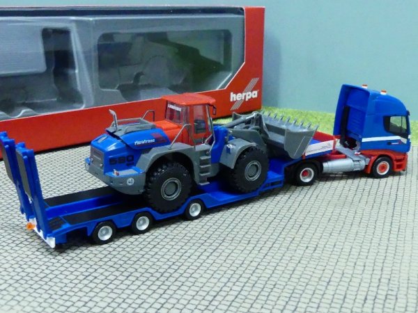 1/87 Herpa Iveco Stralis NP Goldhofer Allrounder-SZ mit Liebherr Radlader Riwatrans 312851