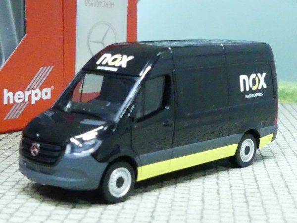 1/87 Herpa MB Sprinter '18 Kasten NOX 096102