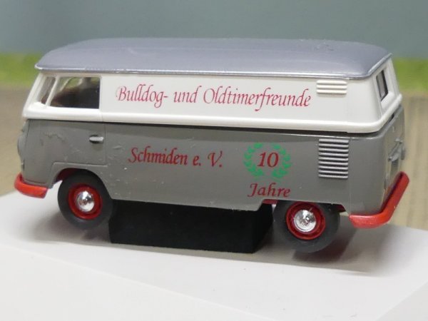 1/87 Brekina # 0877 Bulldog und Oldtimertreffen 2002