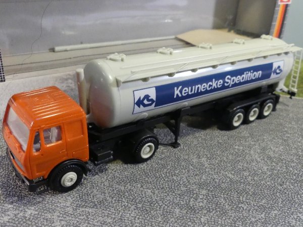 1/87 Herpa MB NG Keunecke Silo SZ 423
