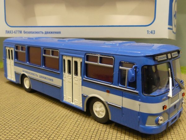 1/43 Abmaduc LIAZ-677M Verkehrssicherheit Bus USSR