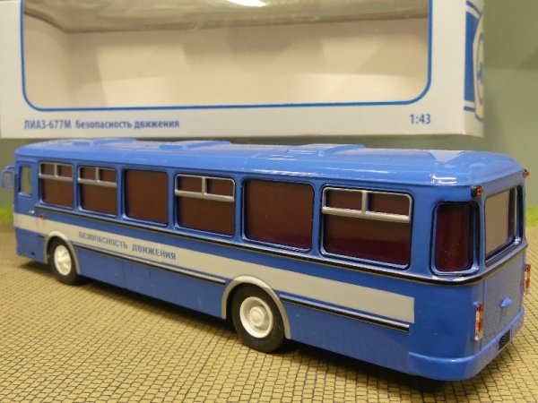1/43 Abmaduc LIAZ-677M Verkehrssicherheit Bus USSR