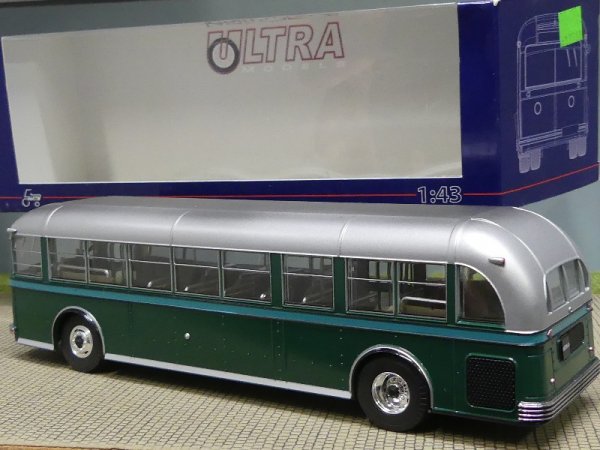 1/43 Ultra Models NATI-A 1938 Bus USSR