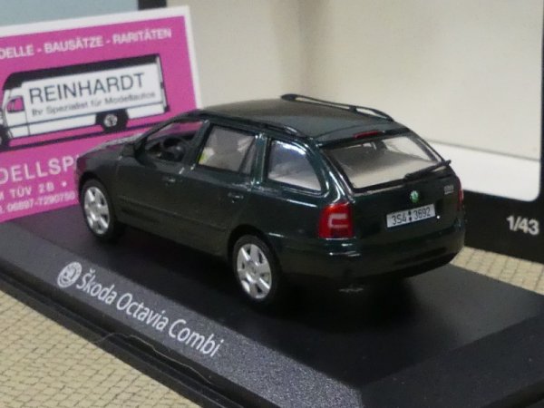 1/43 Norev Skoda Octavia Combi dunkelgrün 840660
