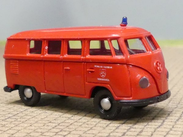 1/87 Brekina # 0012 VW T1a Feuerwehr Wannweil Bus