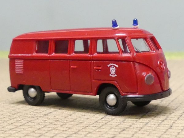 1/87 Brekina # 0013 VW T1a Feuerwehr Darmstadt Bus