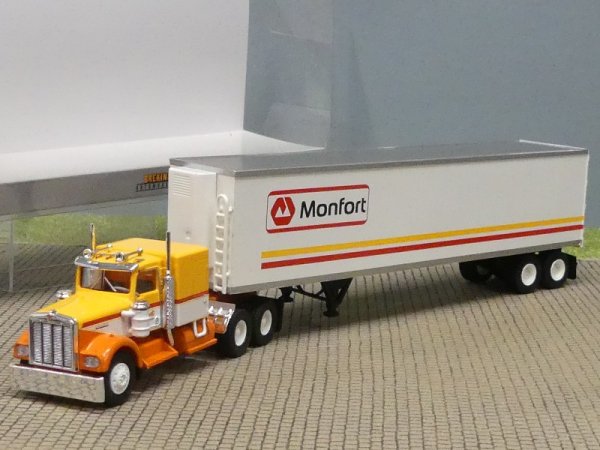 1/87 Brekina Kenworth W 900 Monfort, Koffer-Sattelzug 86257
