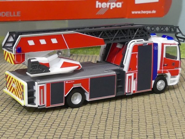 1/87 Herpa MB Atego Rosenbauer Drehleiter Feuerwehr Bremen 096959
