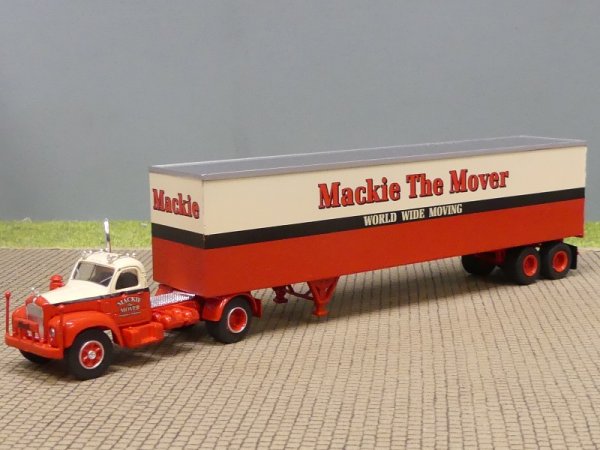 1/87 Brekina Mack B61 Mackie The Mouver, Koffer-Sattelzug 85982