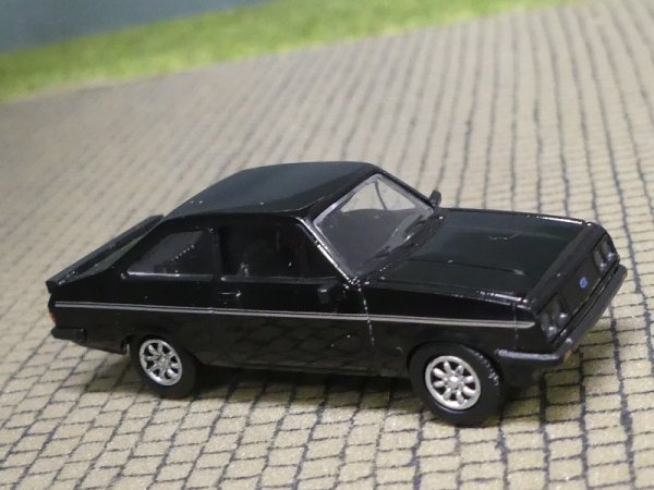 1/87 PCX Ford Escort MK II RS 2000 schwarz 870723