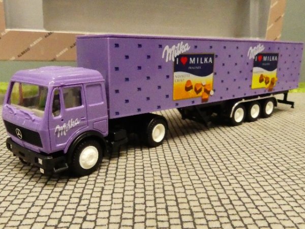1/87 Herpa Albedo MB NG Milka Crisp Marzipan Noisette Koffer Sattelzug