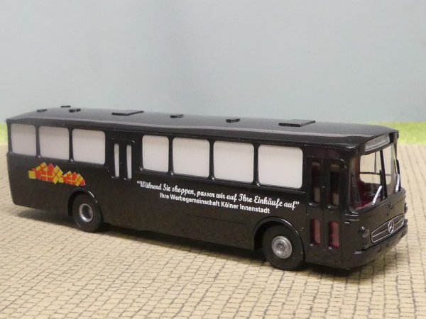 1/87 Brekina MB O 317 Paketwagen Köln schwarz