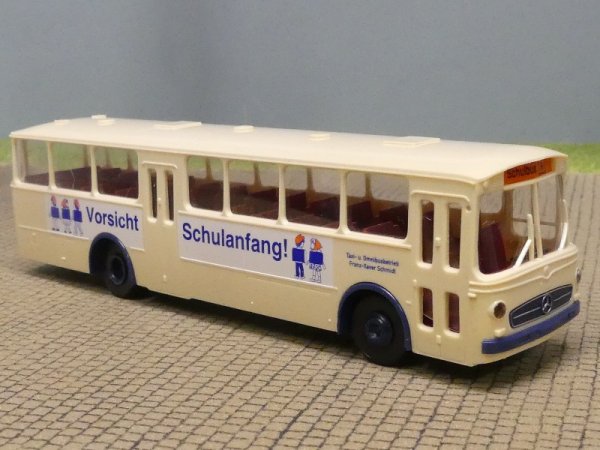 1/87 Brekina MB O 317 Vorsicht Schulanfang!