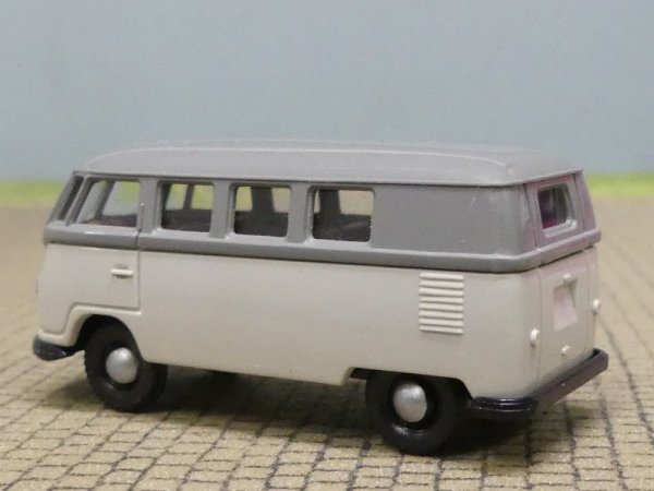 1/87 Brekina # 0002 VW T1a mausgrau/lichtgrau Bus 3100