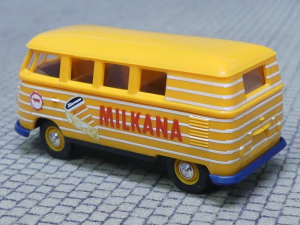 1/87 Brekina # 0762 VW T1 b Milkana