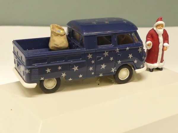 1/87 Brekina # 0713 VW T1 b Doka Weihnachtsmarkt Baden-Baden 1997