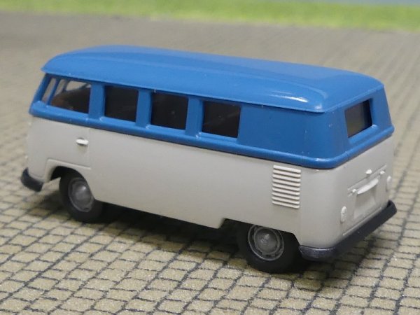 1/87 Brekina # 0961 VW T1b blau/hellgrau, Bus