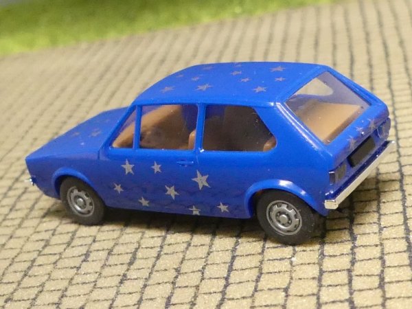 1/87 Brekina VW Golf I dunkelblau mit Sternen 25502