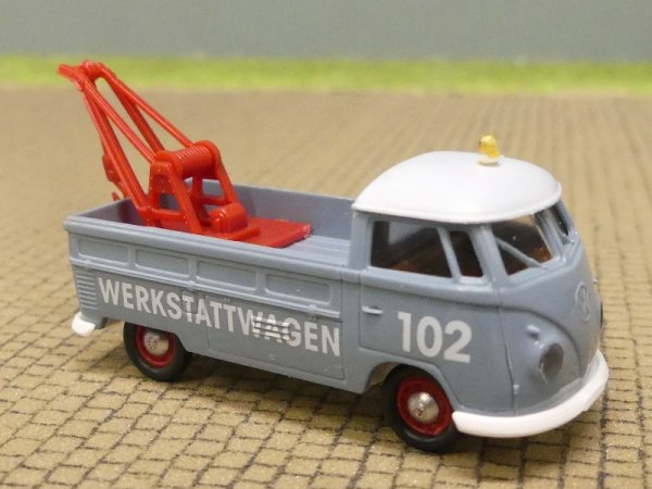 1/87 Brekina VW T1 blaugrau Abschleppwagen # 102, 90963