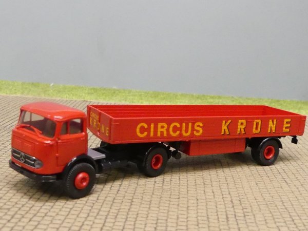 1/87 Brekina MB 328 Cirkus Krone Pritschen-Sattelzug