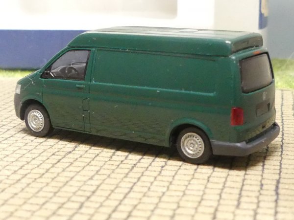 1/87 Rietze VW T5 LR dunkelgrün Kasten MD 11523