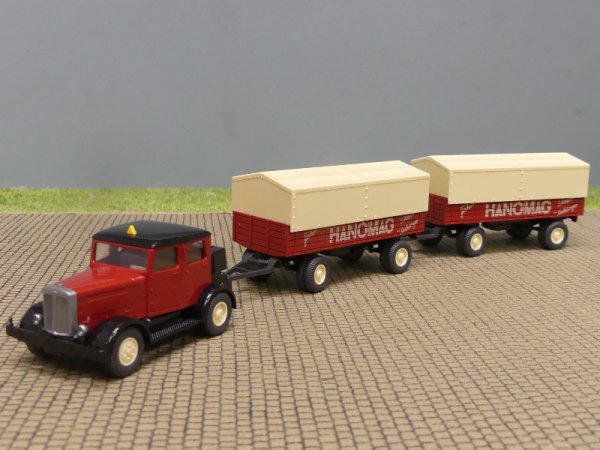 1/87 Wiking Hanomag ST100 mit 2 HANOMAG Planenhänger 850