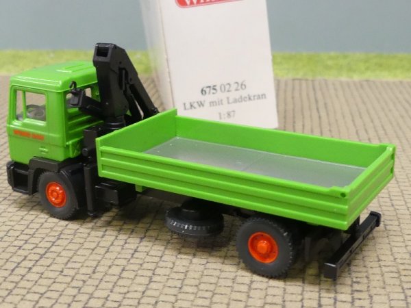 1/87 Wiking MAN M 90 WIMO Bau Kipper mit Ladekran 675 02