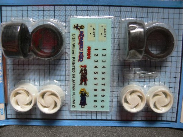 1/24 Fujimi #3 Super Volk Reifen, Felgen und Decals Umrüstsatz