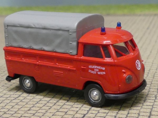 1/87 Brekina # 0742 VW T1 Pritsche Feuerwehr WIEN