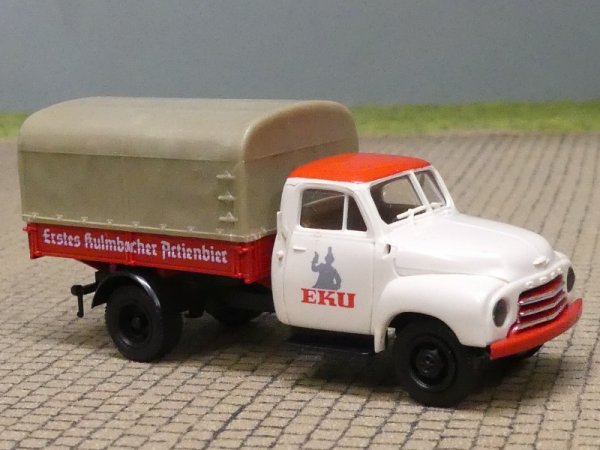 1/87 Brekina Opel Blitz EKU Erstes Kulmbacher Actienbier Pritsche/Plane