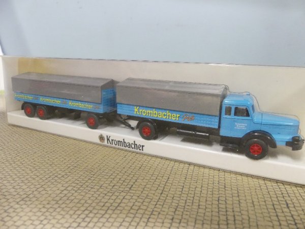1/87 Wiking Krupp Titan Krombacher Planen-Hängerzug 3617