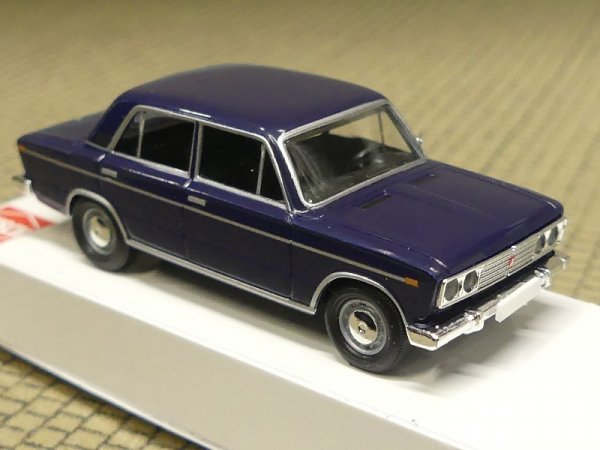 1/87 Busch Lada 1600 dunkelblau 50554
