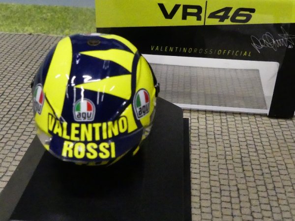 1/8 Minichamps AGV Helm - Valentino Rossi MotoGP 2018 399 180046