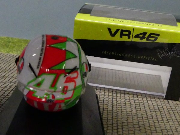 1/8 Minichamps AGV Helm - Valentino Rossi MotoGP Mugello 2018 399 180086